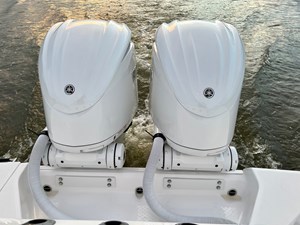 EVERGLADES 295 CENTER CONSOLE 15 B61389 16