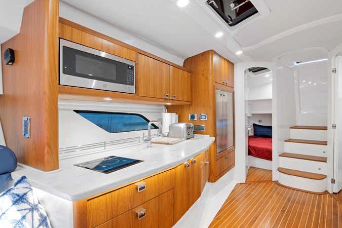 21_2020 47ft Intrepid 477 Evolution