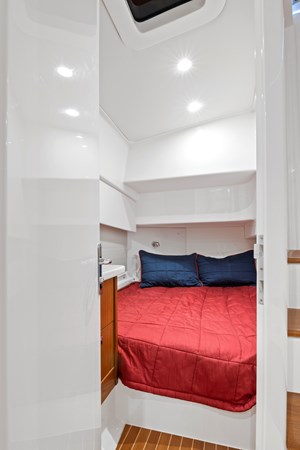 23_2020 47ft Intrepid 477 Evolution