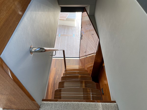 34 _2020 59ft Maritimo M59 ABOVE AND BEYOND