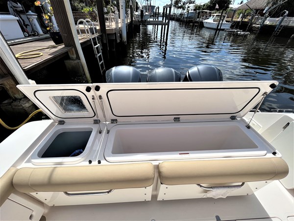 8373459_0_270620221932_9