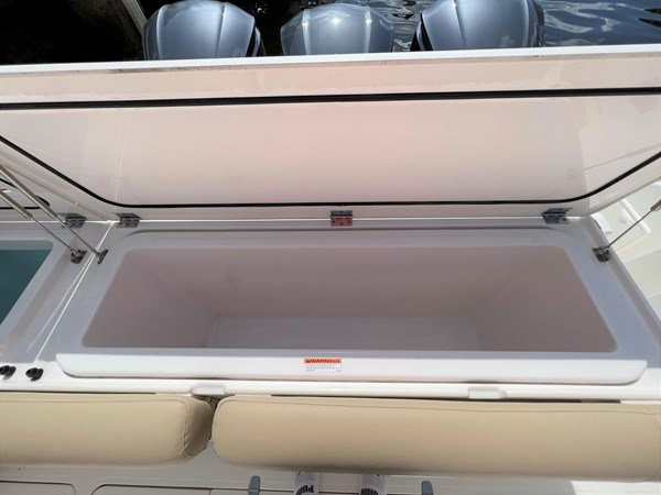 8373459_0_270620221933_11