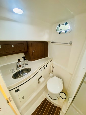 59_2008 39ft Intrepid 390 Sport Yacht