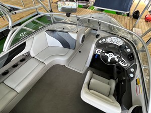 2005 Moomba Mobius LSV 16 IMG_3756