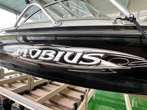 2005 Moomba Mobius LSV 89 IMG_3837