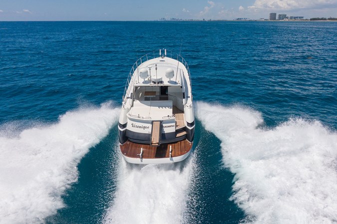 2005 PERSHING 50 - Stern