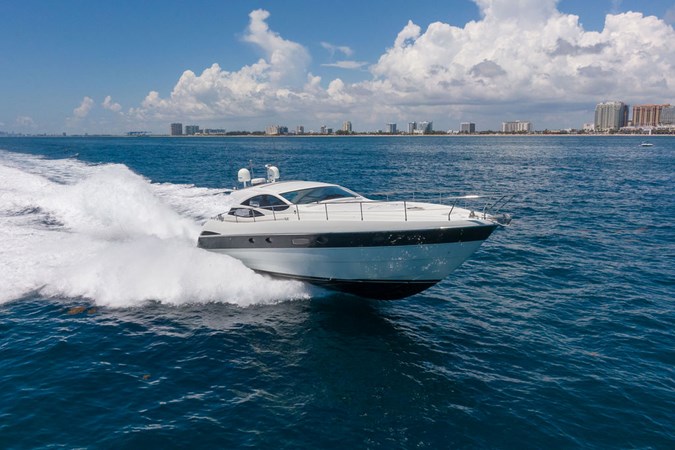 2005 PERSHING 50 - Fort Lauderdale Skyline