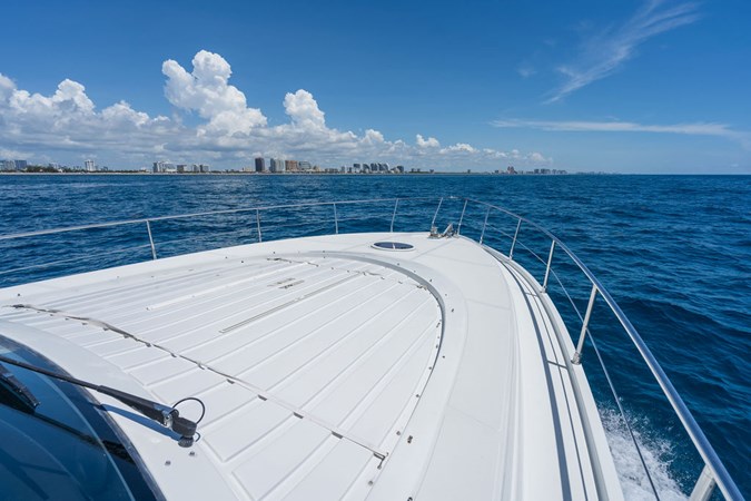 2005 PERSHING 50 - Bow 3