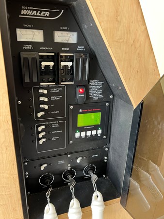 23_2013 37ft Boston Whaler 370 Outrage