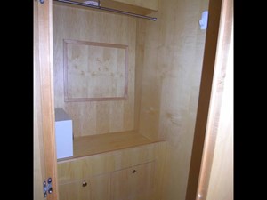 BALOZI 15 Portside Master Locker