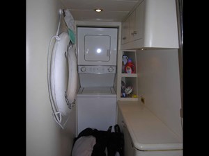 BALOZI 26 Aft Companionway