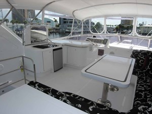 BALOZI 33 FB Portside