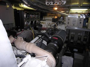 BALOZI 40 Port Engine