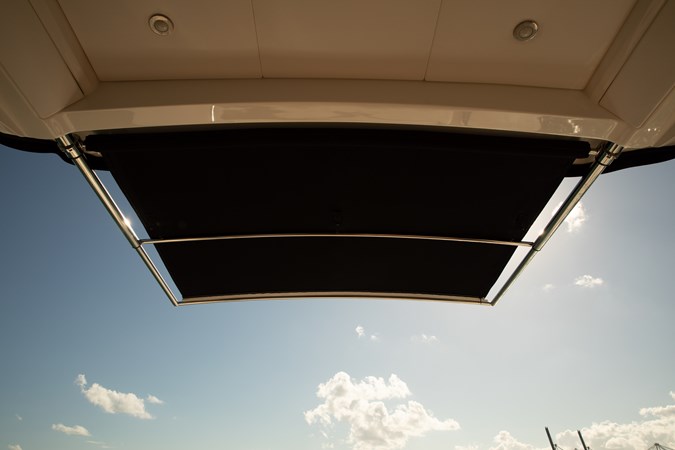 11_2019 35ft Sea Ray 350 Coupe NADA MAS