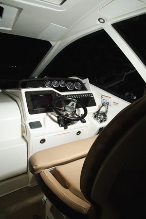 21_2019 35ft Sea Ray 350 Coupe NADA MAS