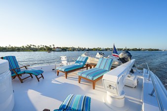 IRISH EI'S 44 Flybridge Aft Deck