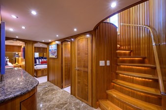 IRISH EI'S 31 Lower Foyer