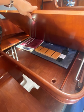 33_2004 47ft Beneteau 473 sloop