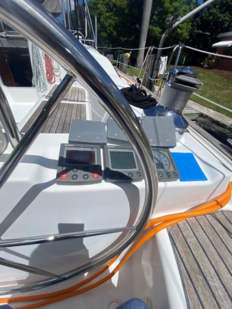 57_2004 47ft Beneteau 473 sloop