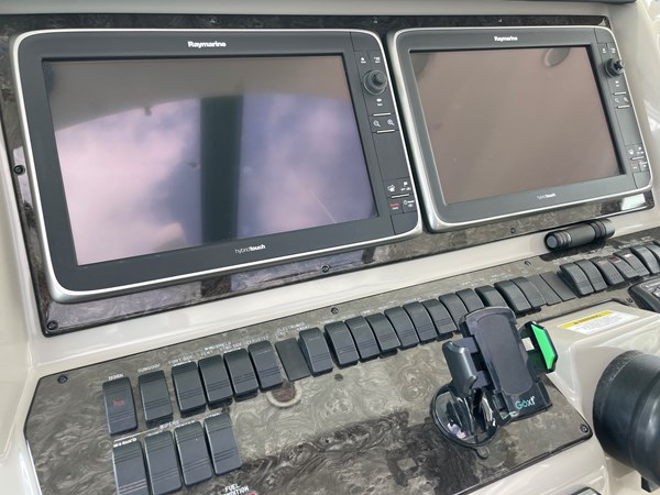 17_2014 54ft Sea Ray Sundancer BRIGG SEA