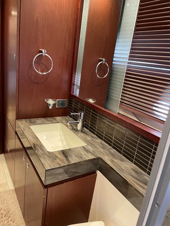 33_2014 54ft Sea Ray Sundancer BRIGG SEA