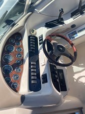 28' Sea Ray 1998 12 image00012