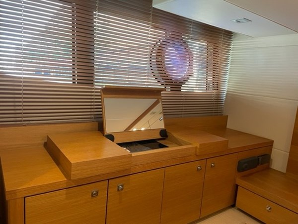 25_2013 48ft Sunseeker Portofino SHARED CUSTODY