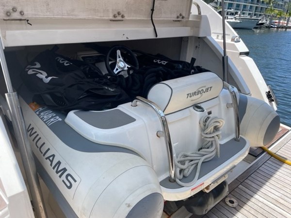 35_2013 48ft Sunseeker Portofino SHARED CUSTODY