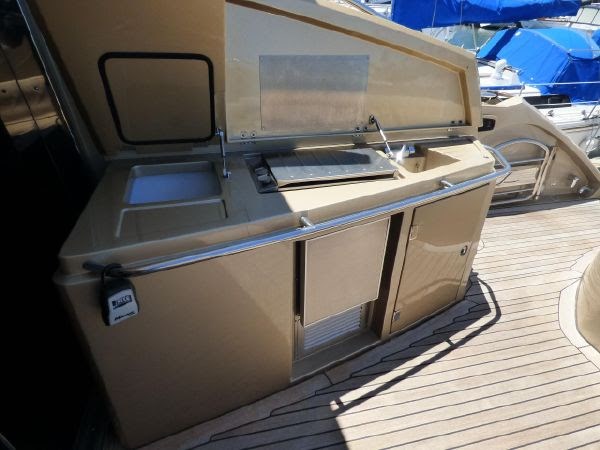 16_2007 62ft Sunseeker Predator Z