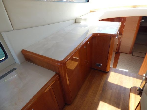 18_2007 62ft Sunseeker Predator Z