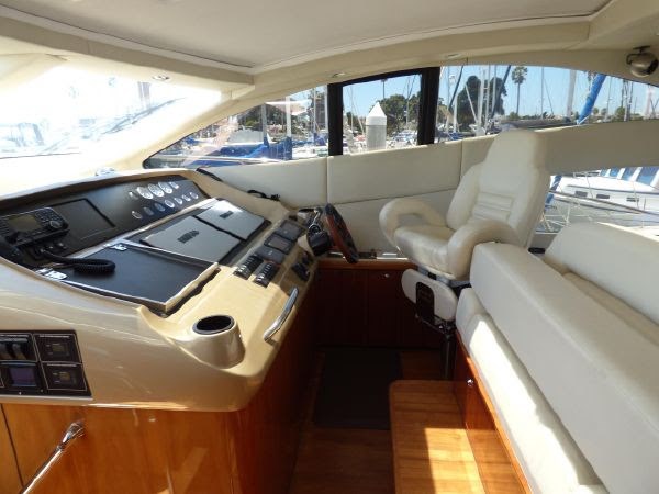 27_2007 62ft Sunseeker Predator Z