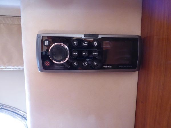 77_2007 62ft Sunseeker Predator Z