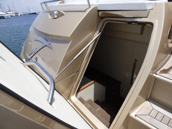 99_2007 62ft Sunseeker Predator Z