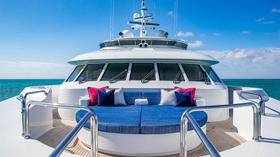 CARTE BLANCHE 161'/49.07 Christensen 2009/2023 - Bow Seating