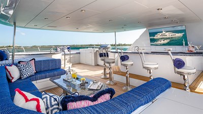 CARTE BLANCHE 6 CARTE BLANCHE 161'/49.07 Christensen 2009/2023 - Sundeck Sette and Bar Area