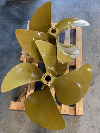 22_1998 54ft Viking 54 Motor Yacht MRS CHIPS