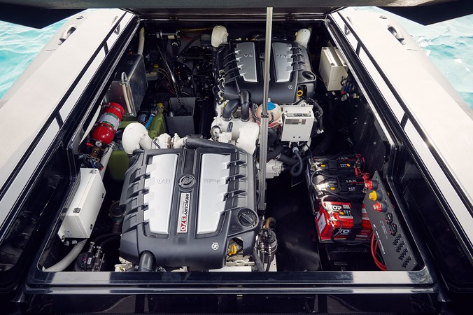 Goldfish 38 SuperSport picture 33