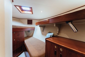 GOOSE  44 Forward Stateroom