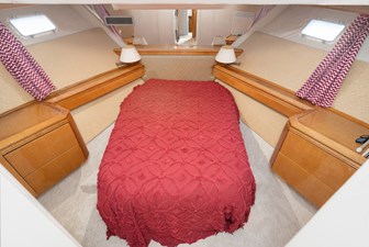 LOVELIEST LADY 23 VIP STATEROOM