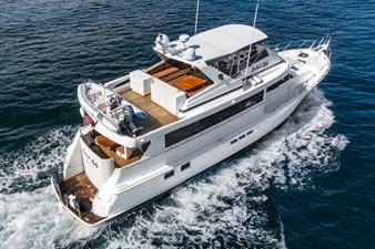 LOVELIEST LADY 62 EXTERIOR