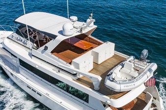 LOVELIEST LADY 65 EXTERIOR