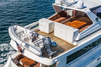 LOVELIEST LADY 66 EXTERIOR