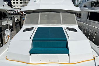 TUFF LIFE IV 25 Forward Seating