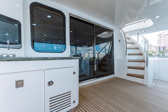 FULLY OCCUPIED 10 Aft Deck