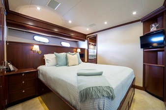 FULLY OCCUPIED 67 VIP Stateroom (Starboard)