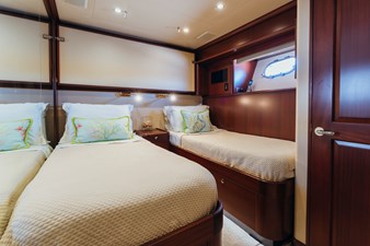 FULLY OCCUPIED 69 Twin Guest Stateroom (Port)