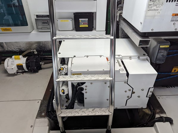 33_2018 52ft Sunseeker Manhattan