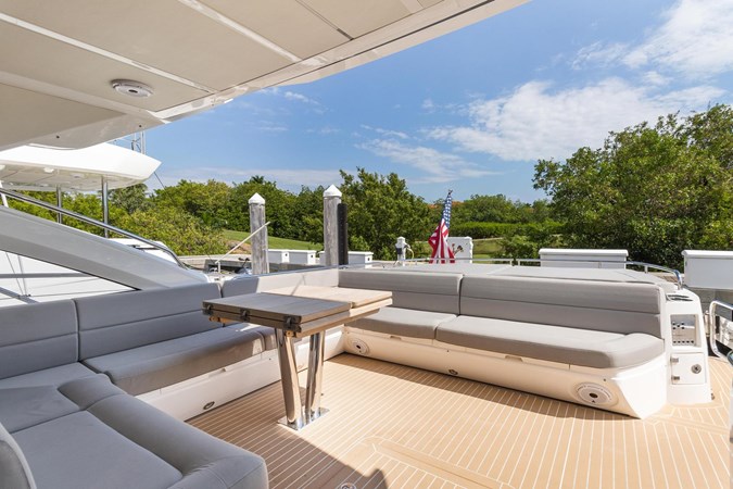 15_2018 68ft Sunseeker Predator JOLLY ROGERS