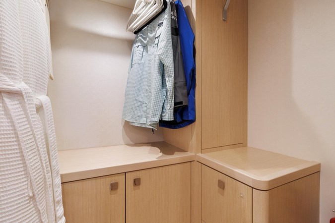 31_2018 68ft Sunseeker Predator JOLLY ROGERS