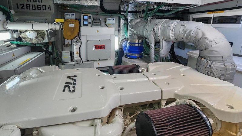 45_2018 68ft Sunseeker Predator JOLLY ROGERS